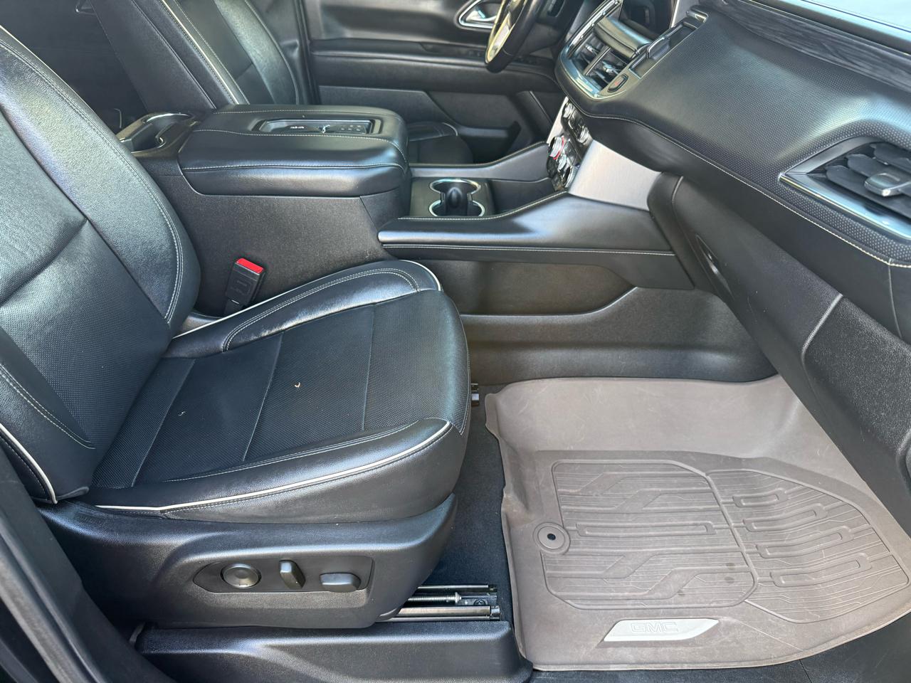 GMC Yukon 4WD 4dr SLT 2021
