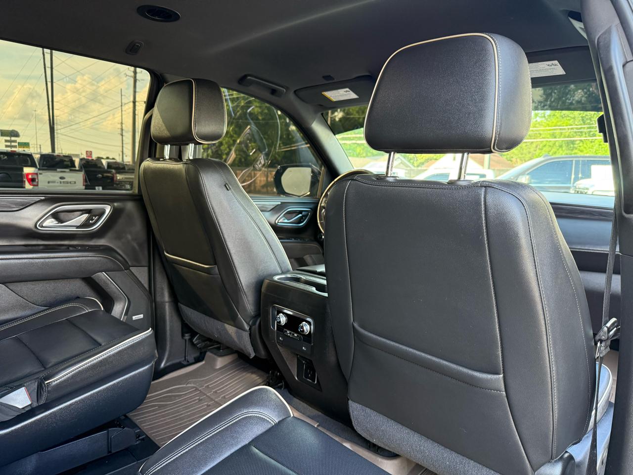 GMC Yukon 4WD 4dr SLT 2021