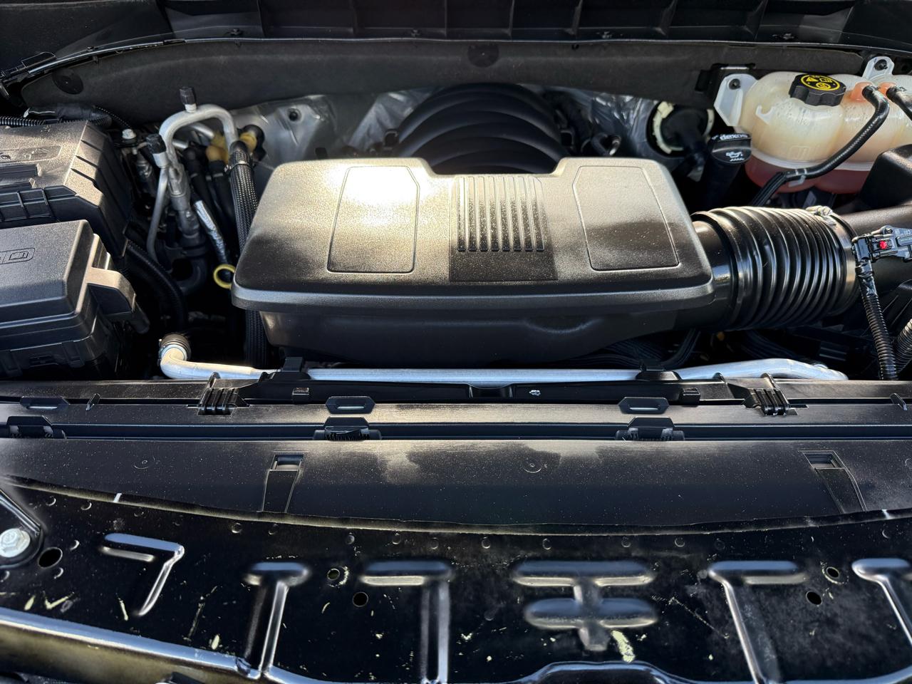 GMC Yukon 4WD 4dr SLT 2021