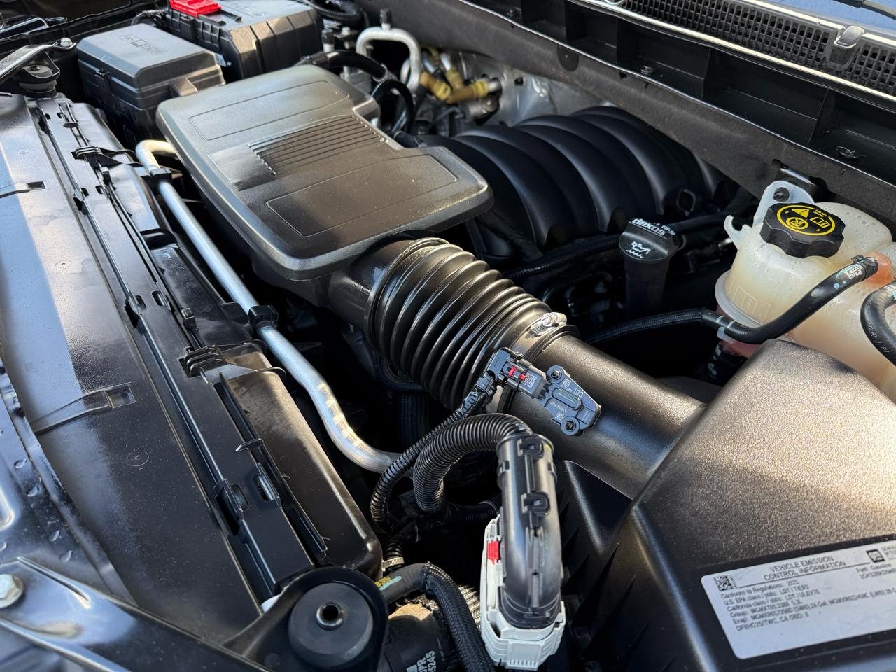 GMC Yukon 4WD 4dr SLT 2021