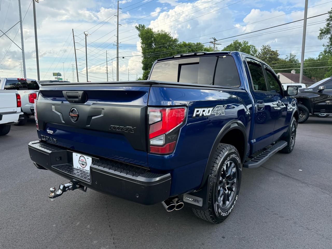 Nissan Titan 4x4 Crew Cab PRO-4X 2020