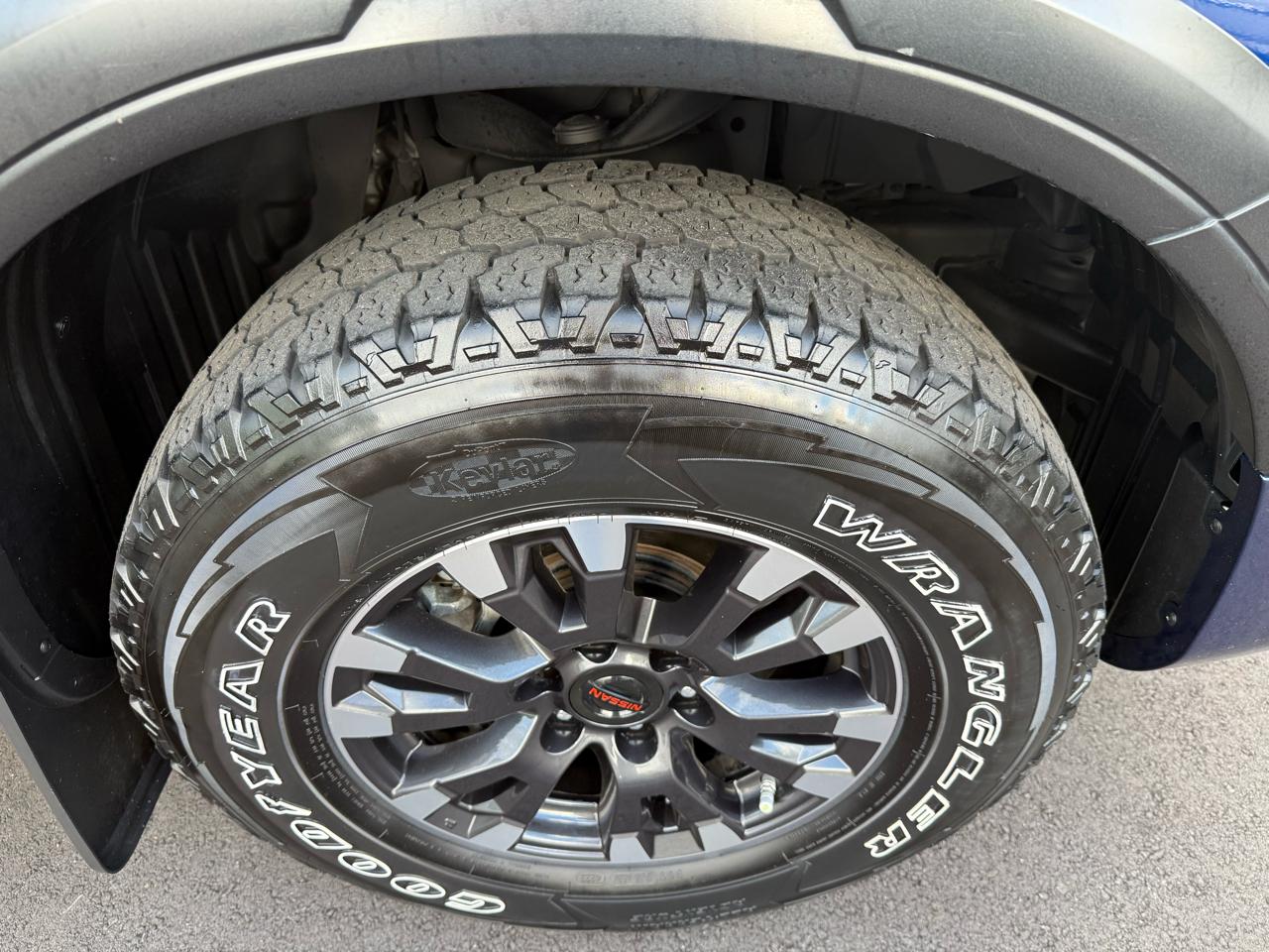 Nissan Titan 4x4 Crew Cab PRO-4X 2020