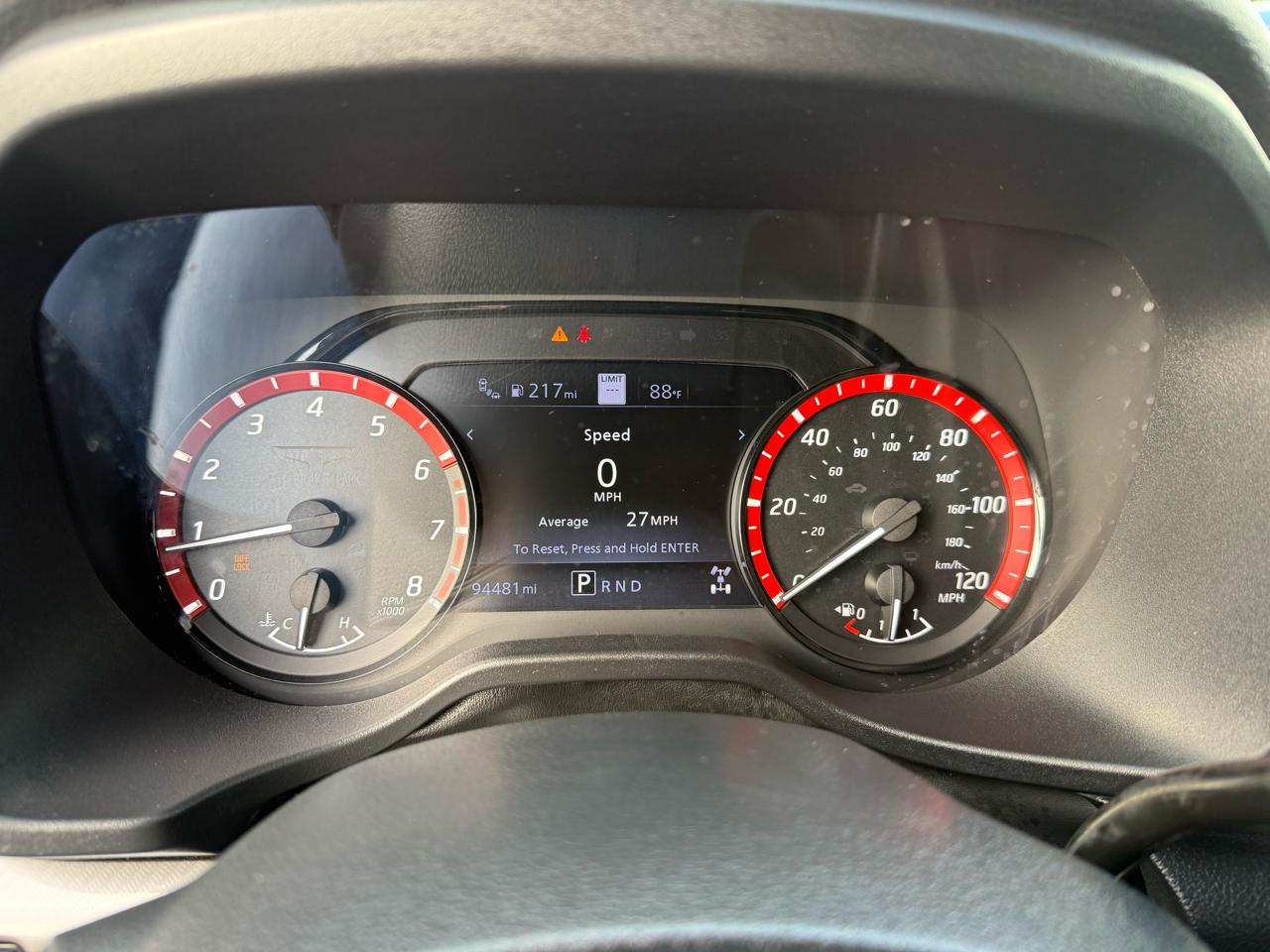 Nissan Titan 4x4 Crew Cab PRO-4X 2020