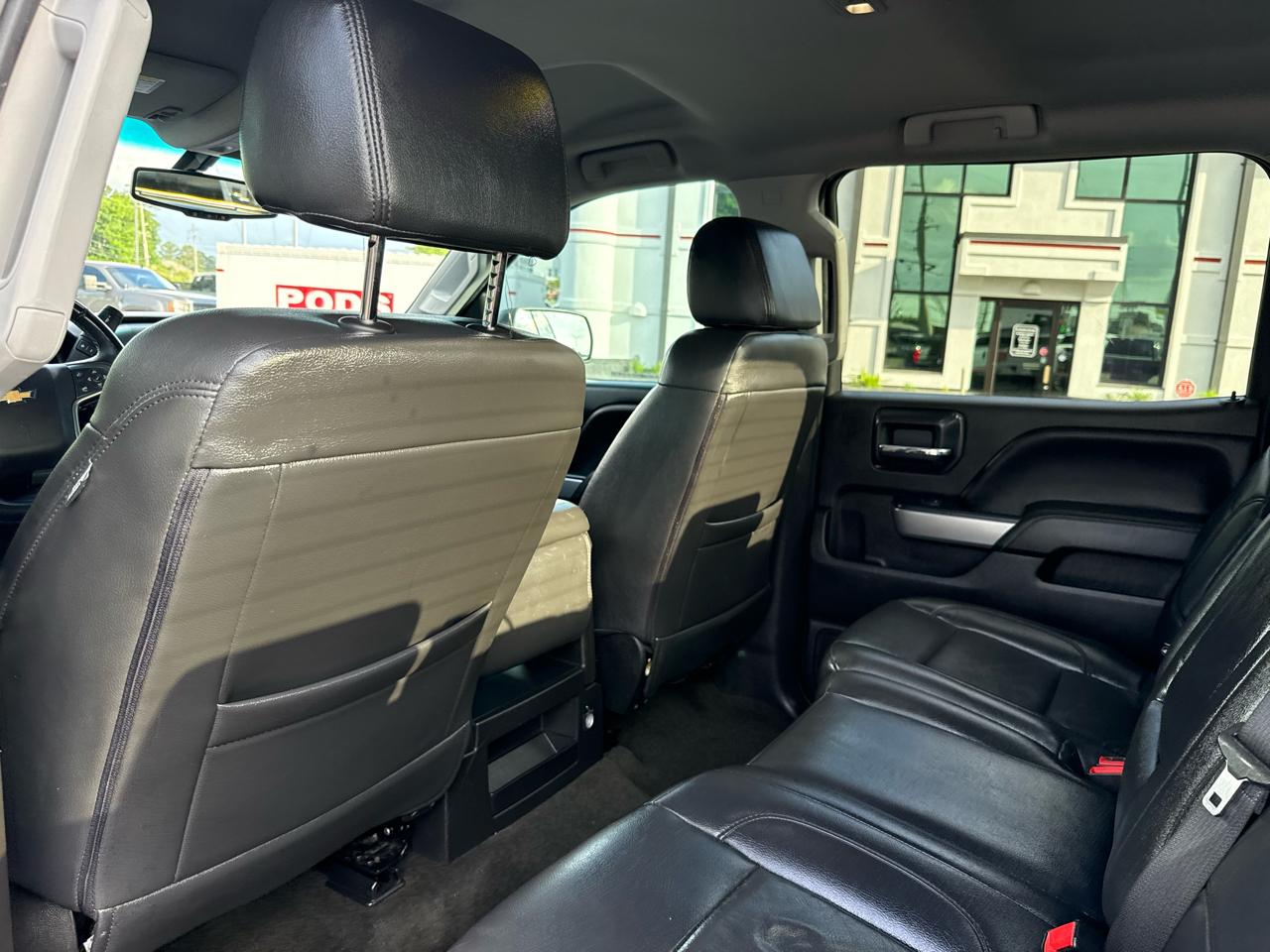Chevrolet Silverado 1500 4WD Crew Cab 143.5" LT w/2LT 2018