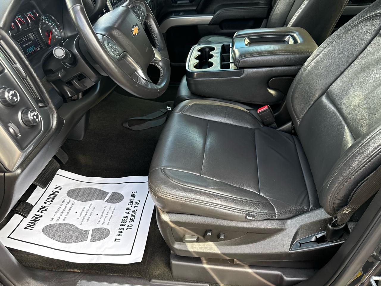 Chevrolet Silverado 1500 4WD Crew Cab 143.5" LT w/2LT 2018