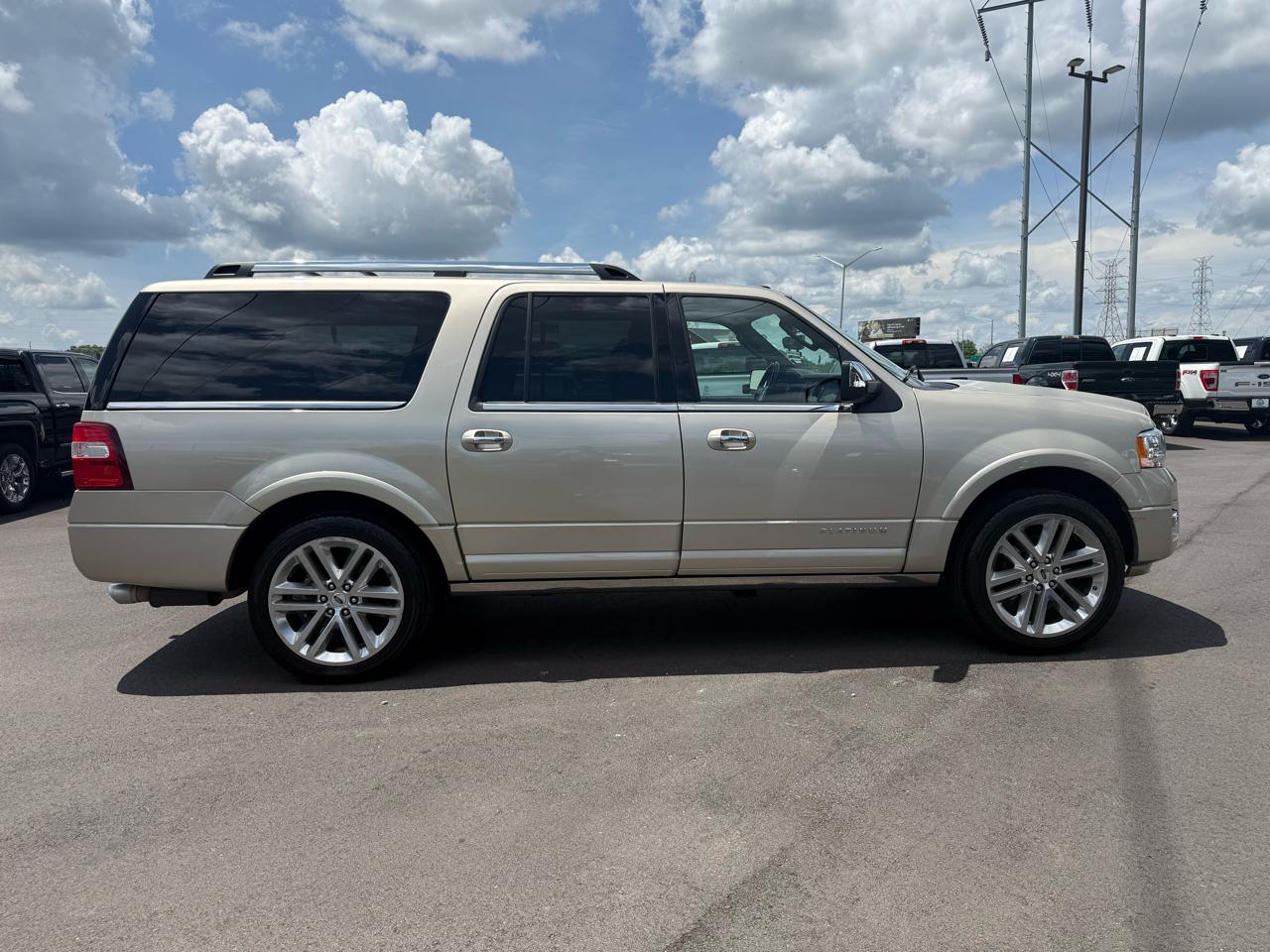 Ford Expedition EL Platinum 4x2 2017