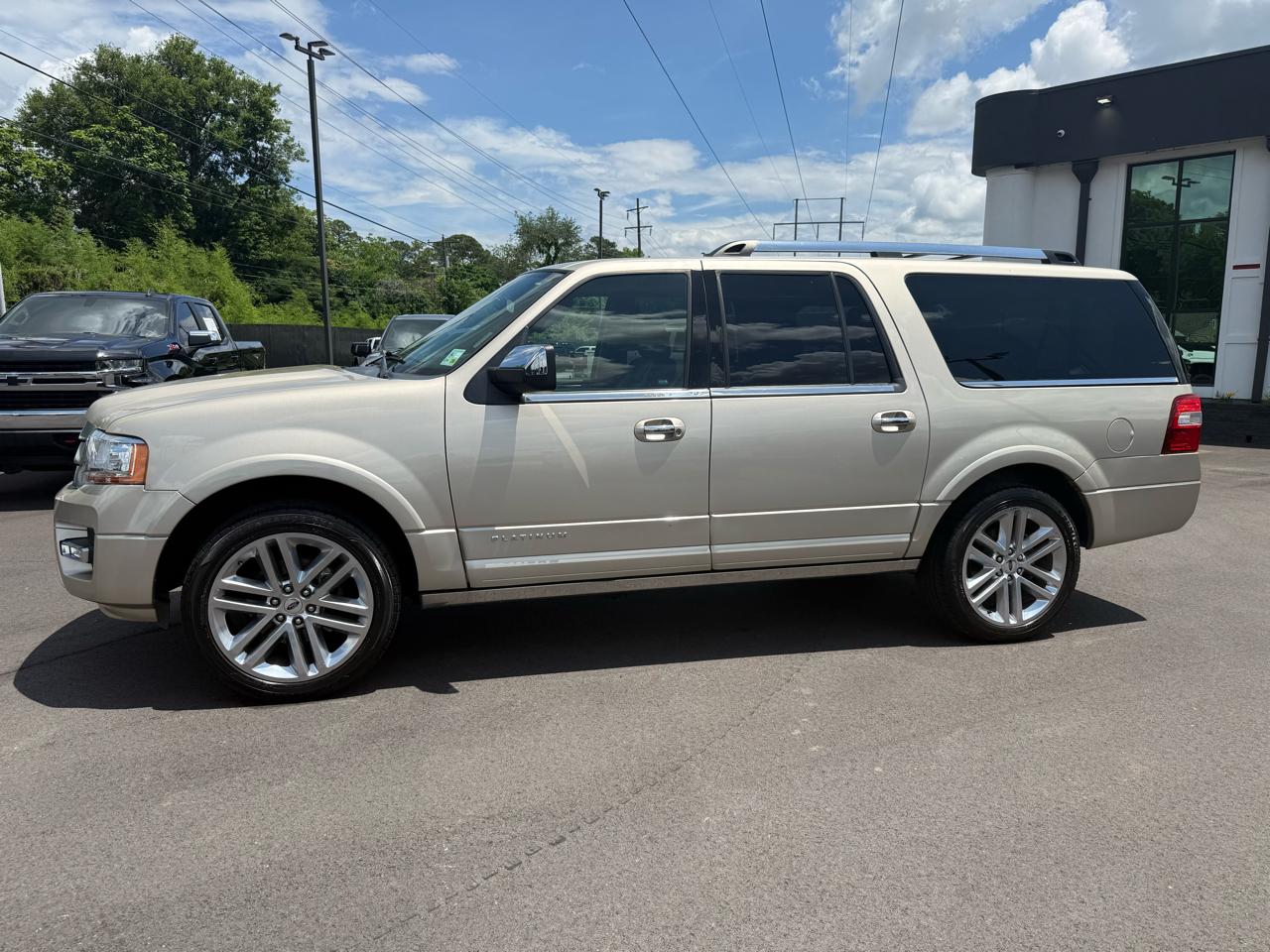 Ford Expedition EL Platinum 4x2 2017