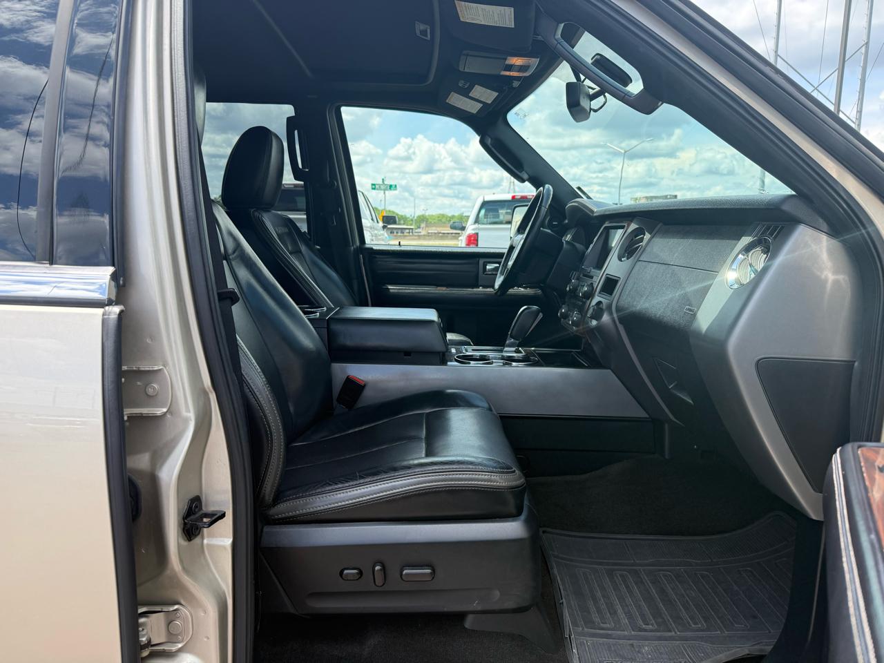 Ford Expedition EL Platinum 4x2 2017