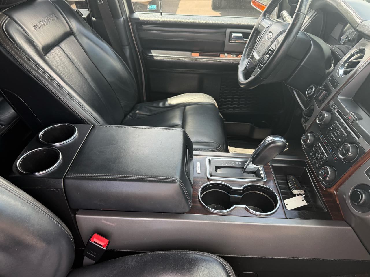 Ford Expedition EL Platinum 4x2 2017
