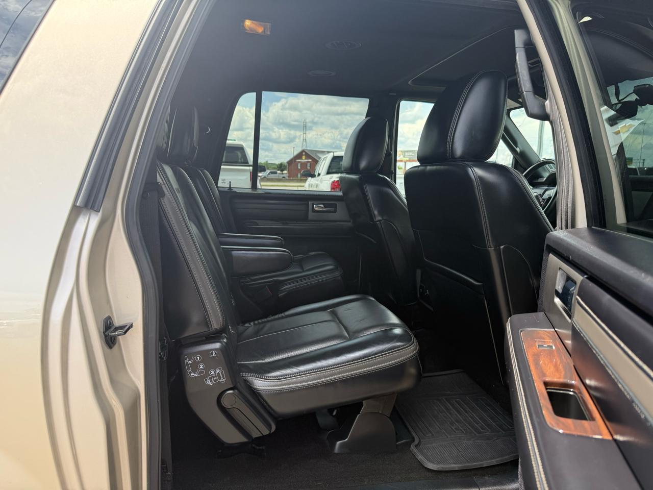 Ford Expedition EL Platinum 4x2 2017