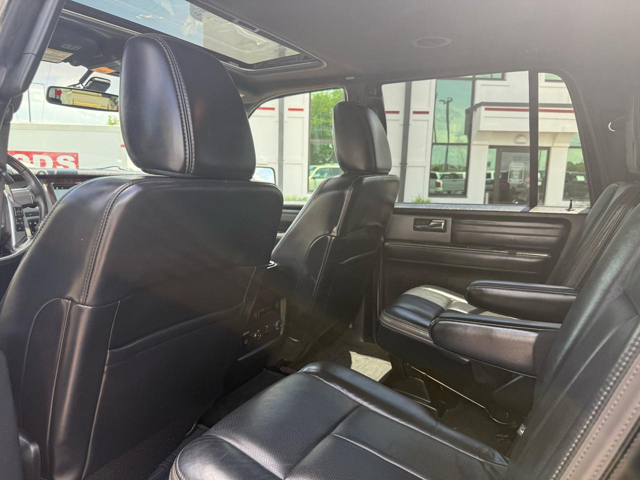 Ford Expedition EL Platinum 4x2 2017