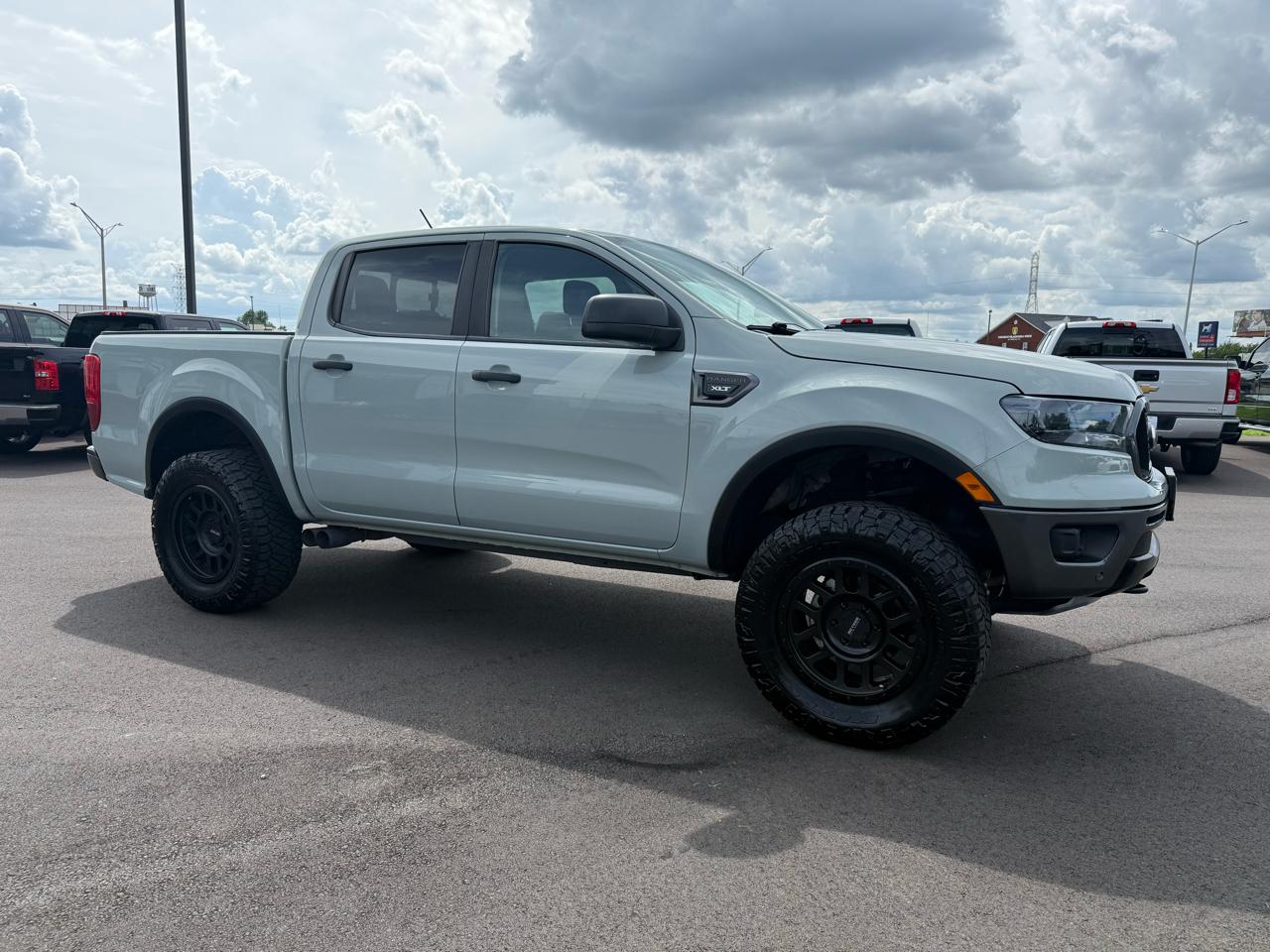 Ford Ranger XLT Crew Cab 4WD 2023