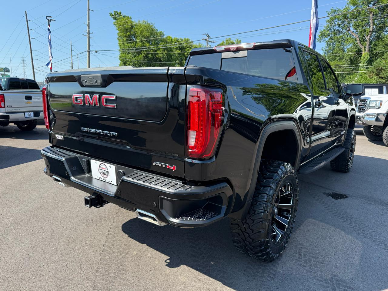 GMC Sierra 1500 4WD Crew Cab 147" AT4 2021
