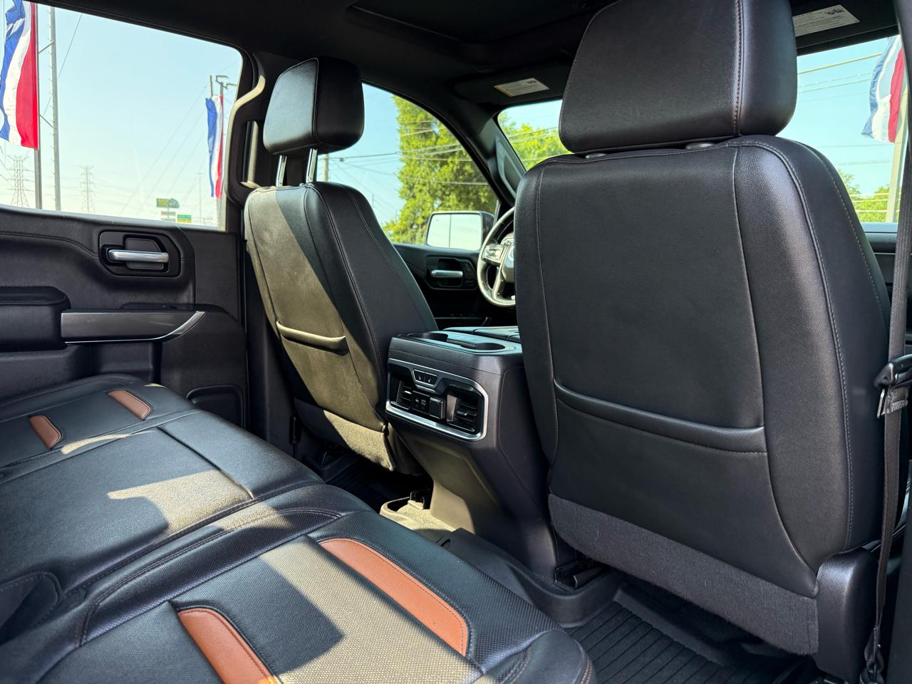 GMC Sierra 1500 4WD Crew Cab 147" AT4 2021