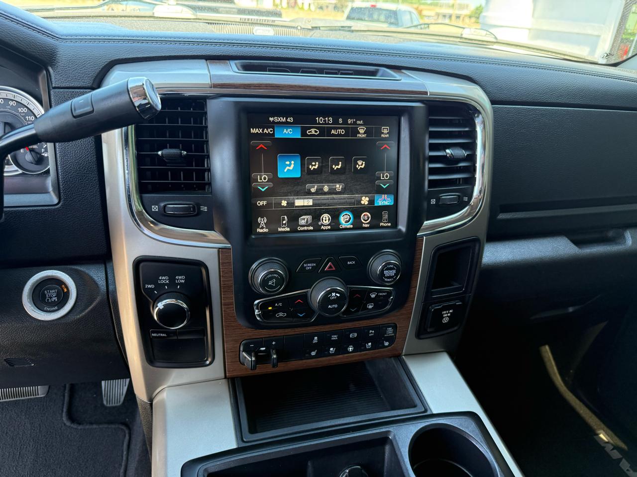 RAM 2500 4WD Crew Cab 149" Laramie 2013