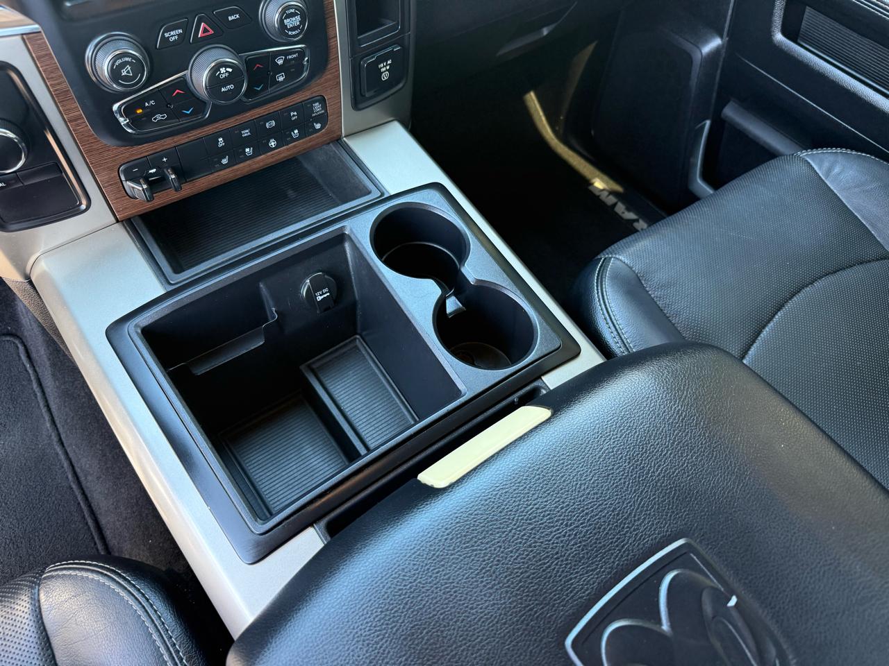 RAM 2500 4WD Crew Cab 149" Laramie 2013