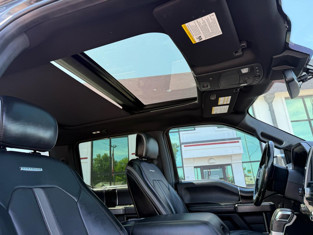 Ford F-150 4WD SuperCrew 145" Platinum 2018