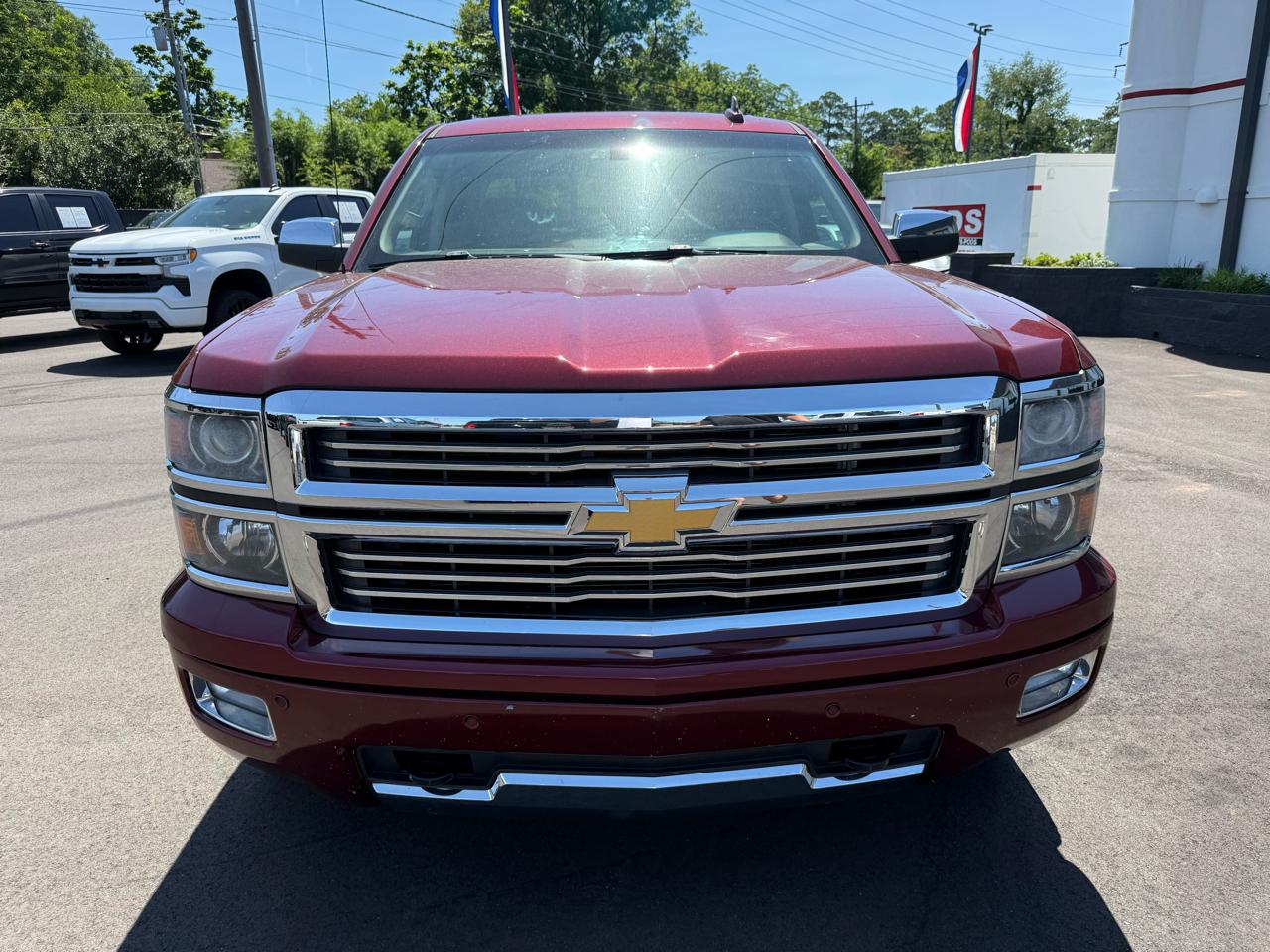 Chevrolet Silverado 1500 4WD Crew Cab 143.5" High Country 2015