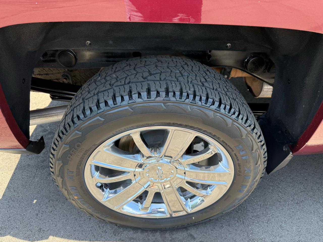 Chevrolet Silverado 1500 4WD Crew Cab 143.5" High Country 2015