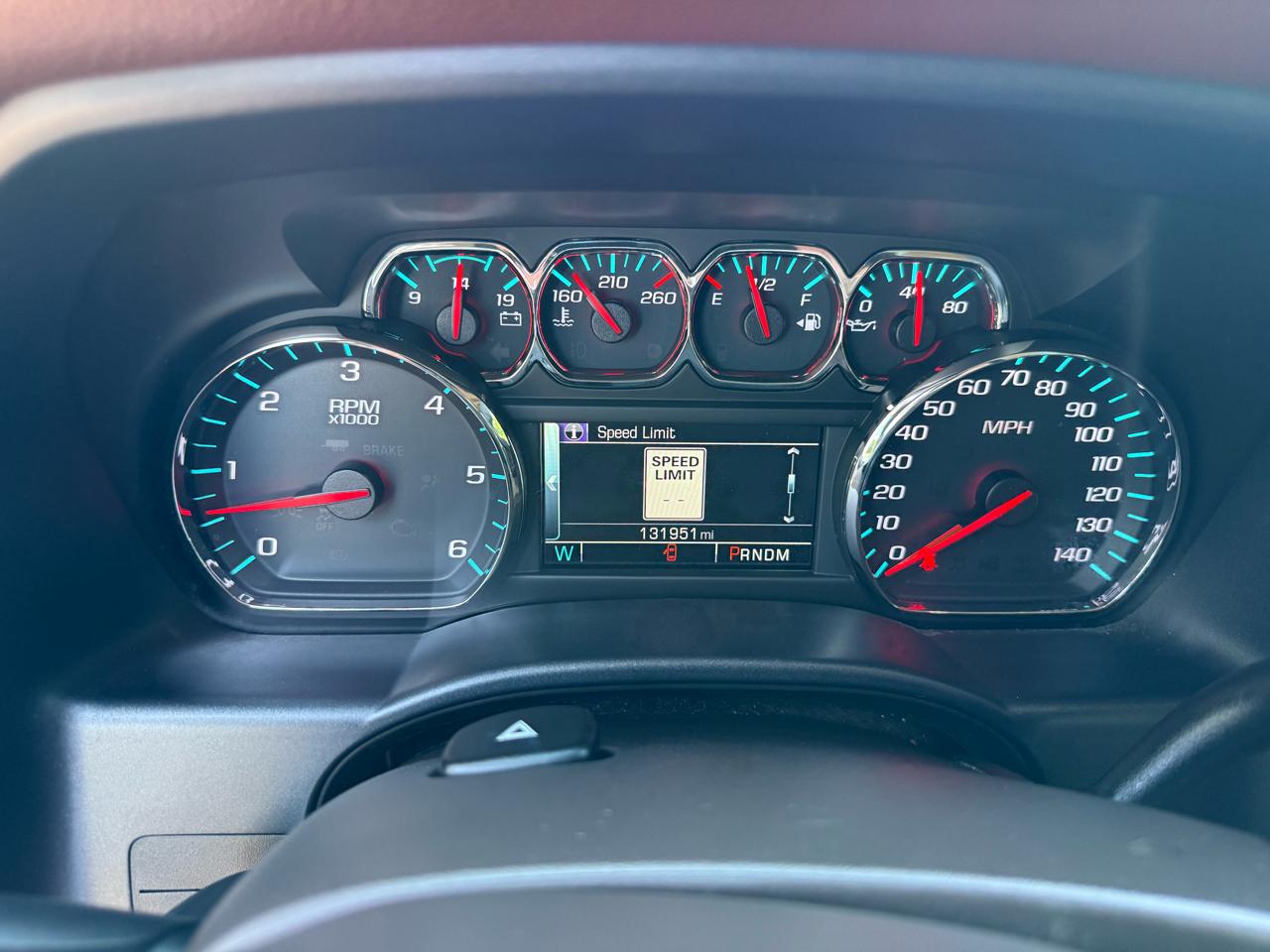 Chevrolet Silverado 1500 4WD Crew Cab 143.5" High Country 2015