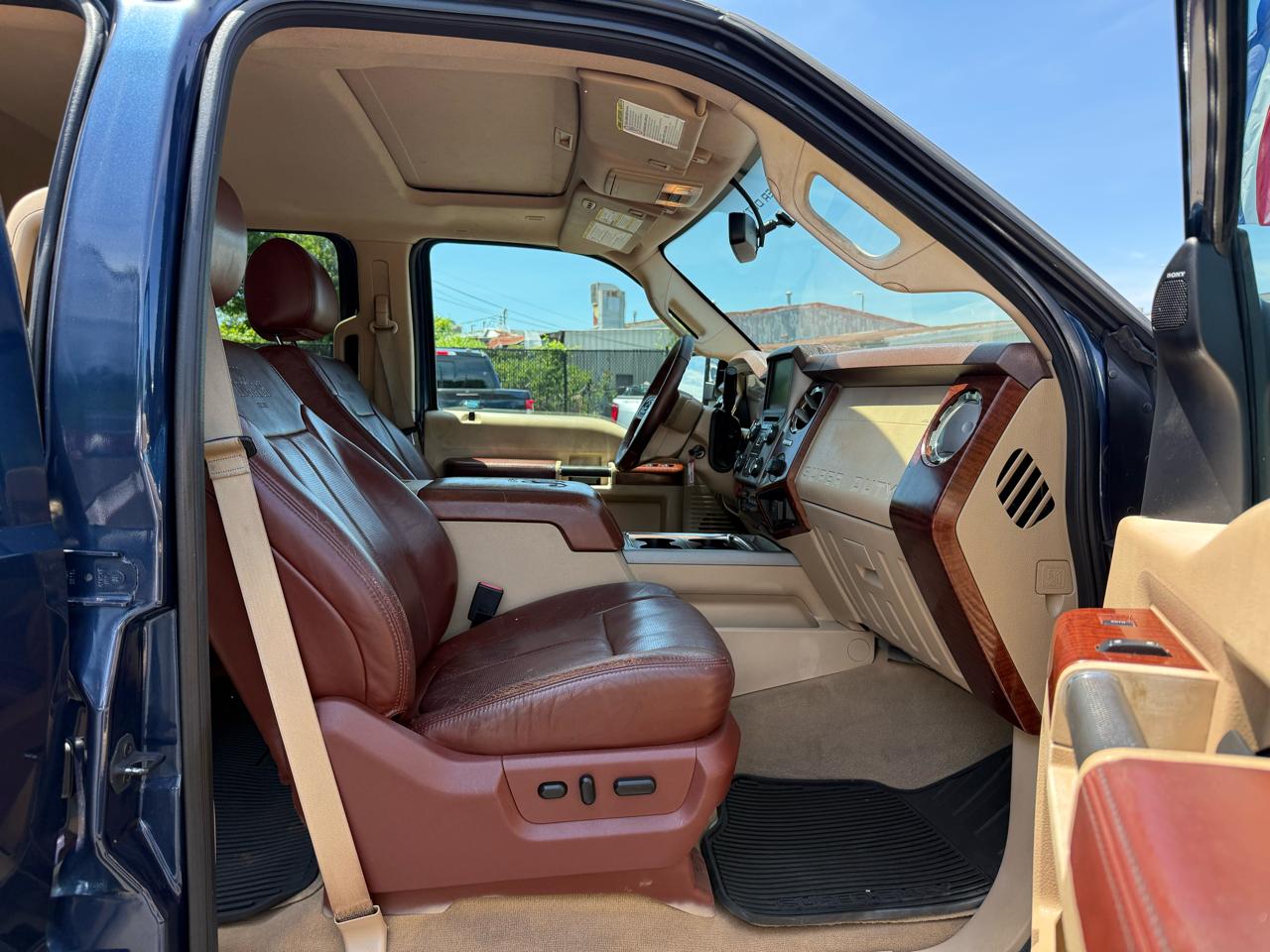 Ford Super Duty F-250 SRW King Ranch 4WD Crew Cab 6.75' Box 2013