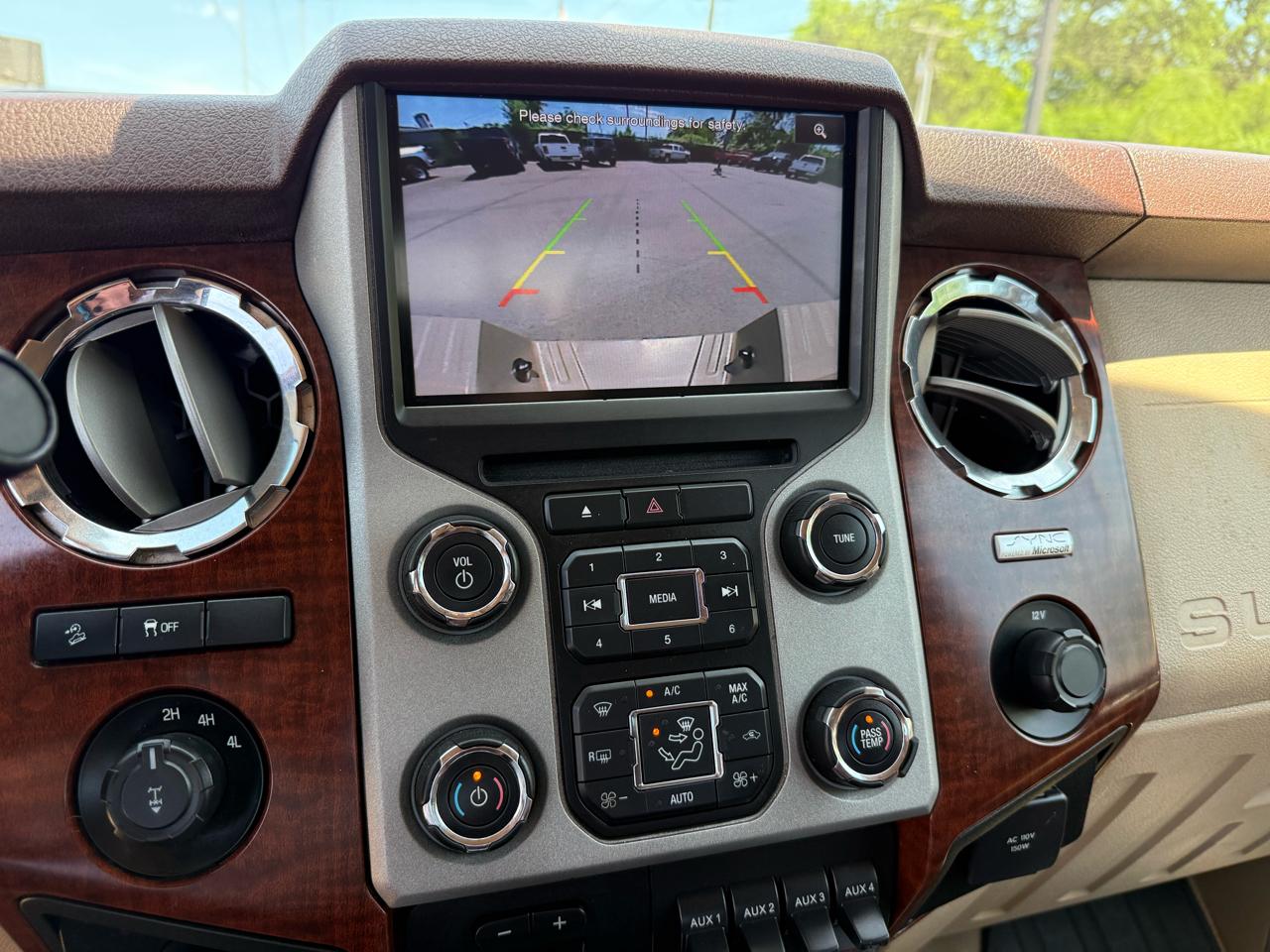 Ford Super Duty F-250 SRW King Ranch 4WD Crew Cab 6.75' Box 2013