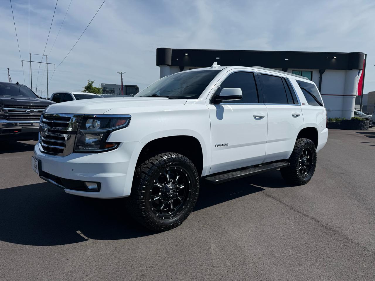 Chevrolet Tahoe 4WD 4dr LT 2019