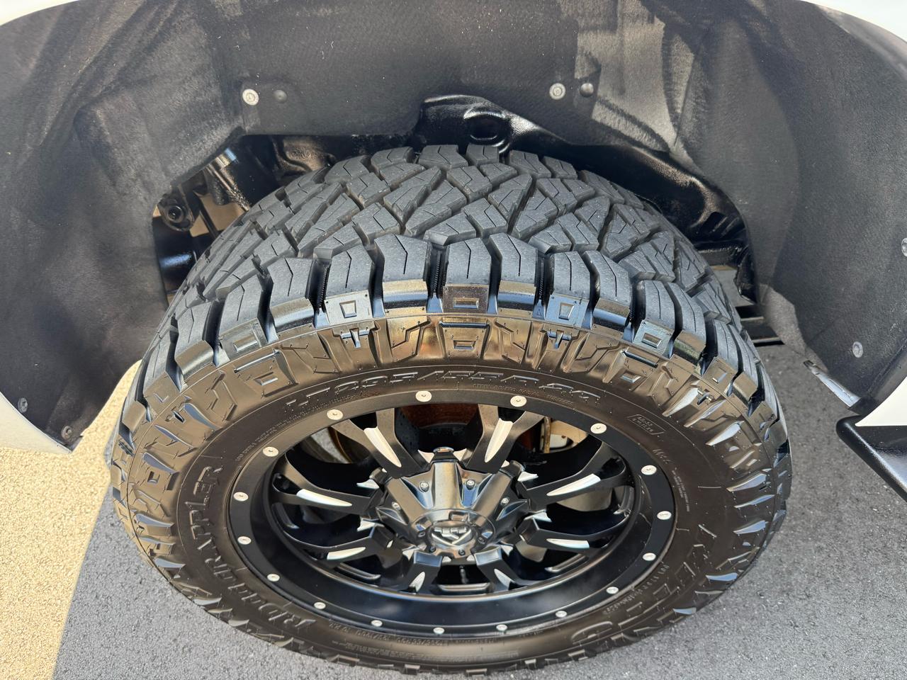 Chevrolet Tahoe 4WD 4dr LT 2019