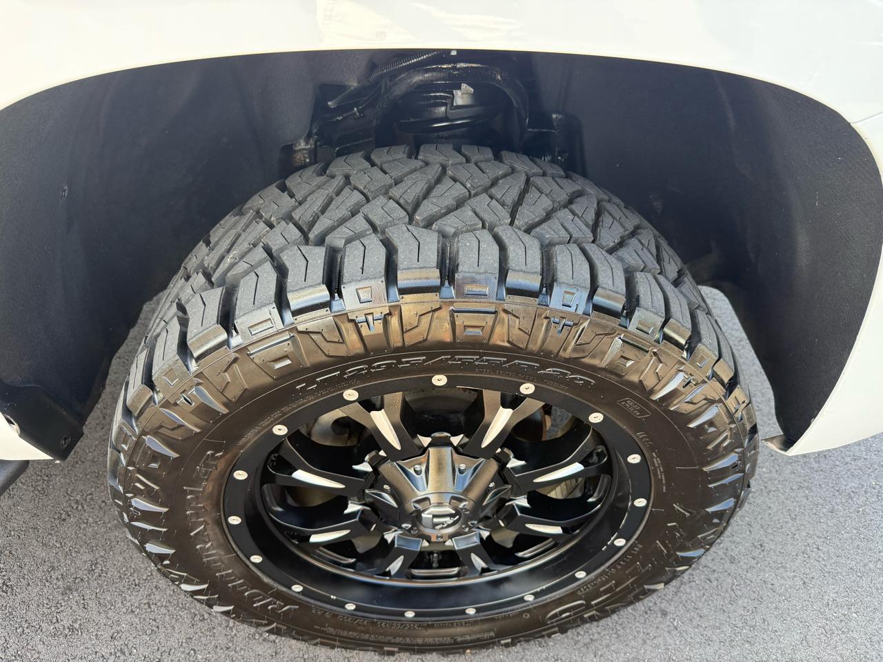 Chevrolet Tahoe 4WD 4dr LT 2019