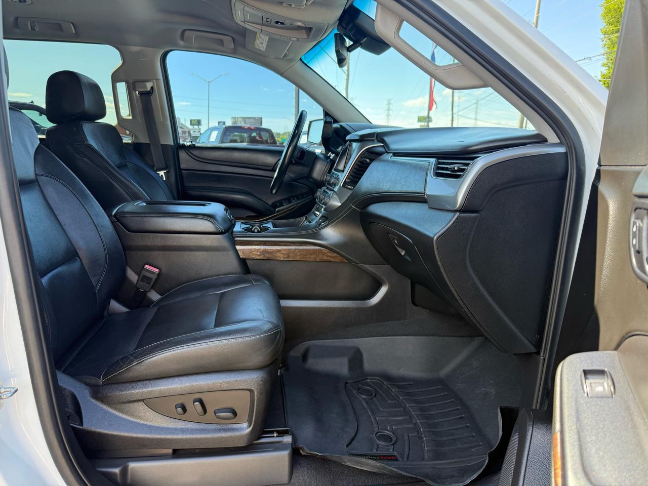Chevrolet Tahoe 4WD 4dr LT 2019