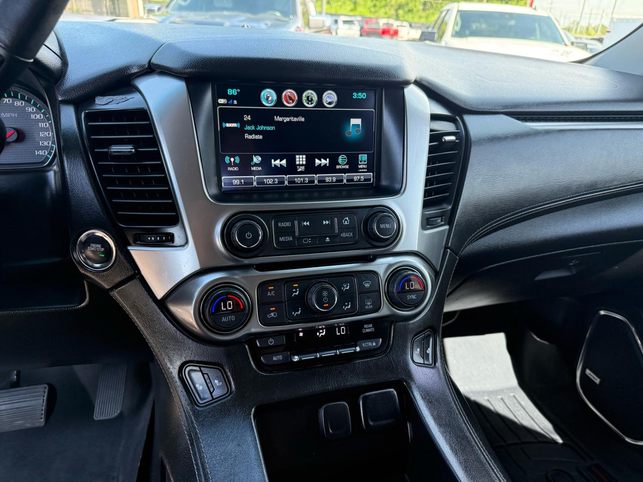 Chevrolet Tahoe 4WD 4dr LT 2019