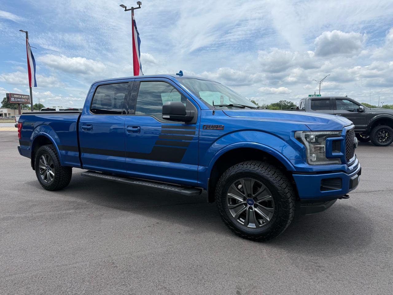 Ford F-150 4WD SuperCrew 139" XLT 2018