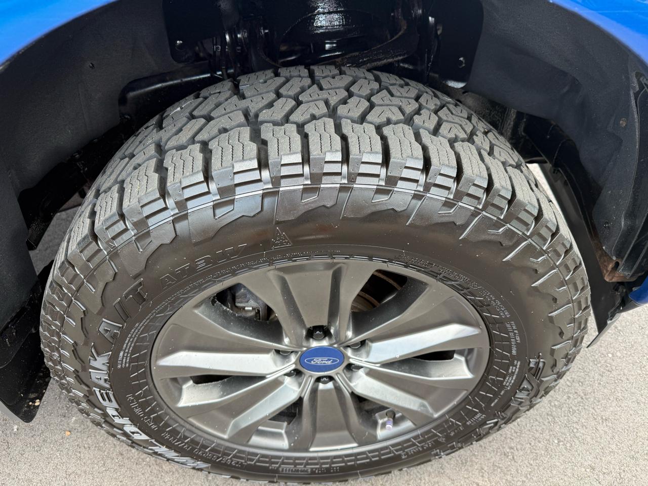 Ford F-150 4WD SuperCrew 139" XLT 2018