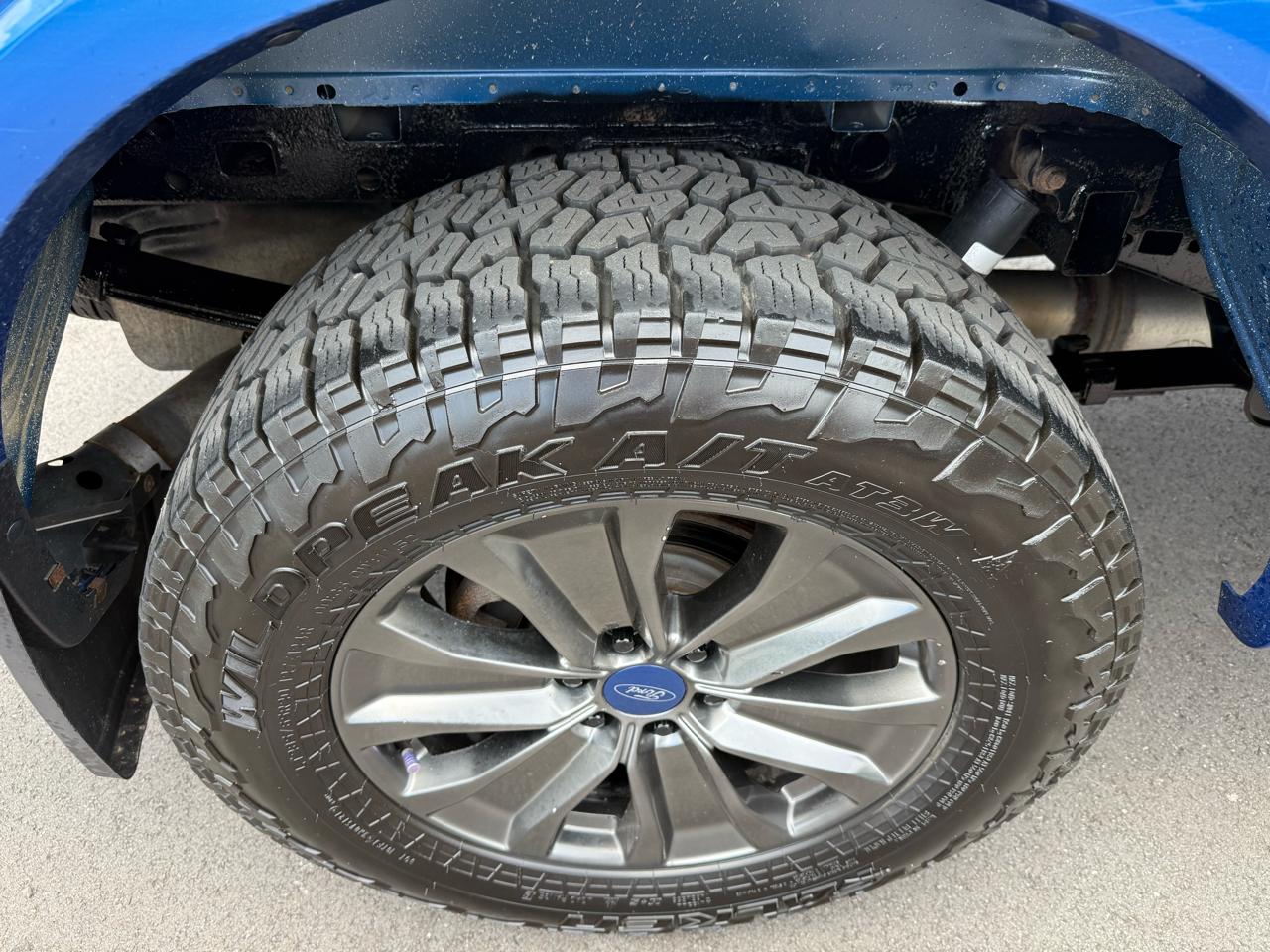 Ford F-150 4WD SuperCrew 139" XLT 2018