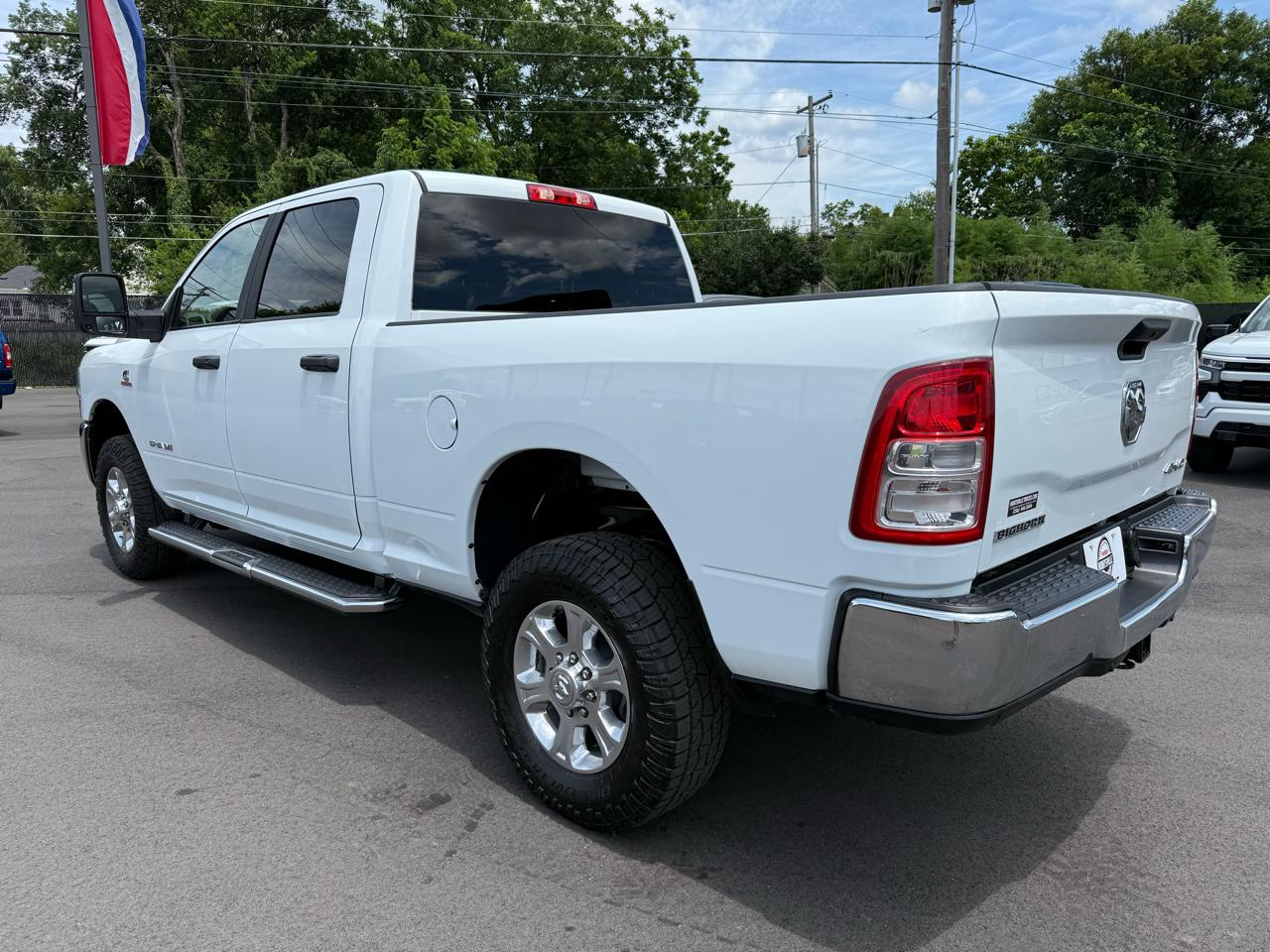 RAM 2500 Big Horn 4x4 Crew Cab 6'4" Box 2024