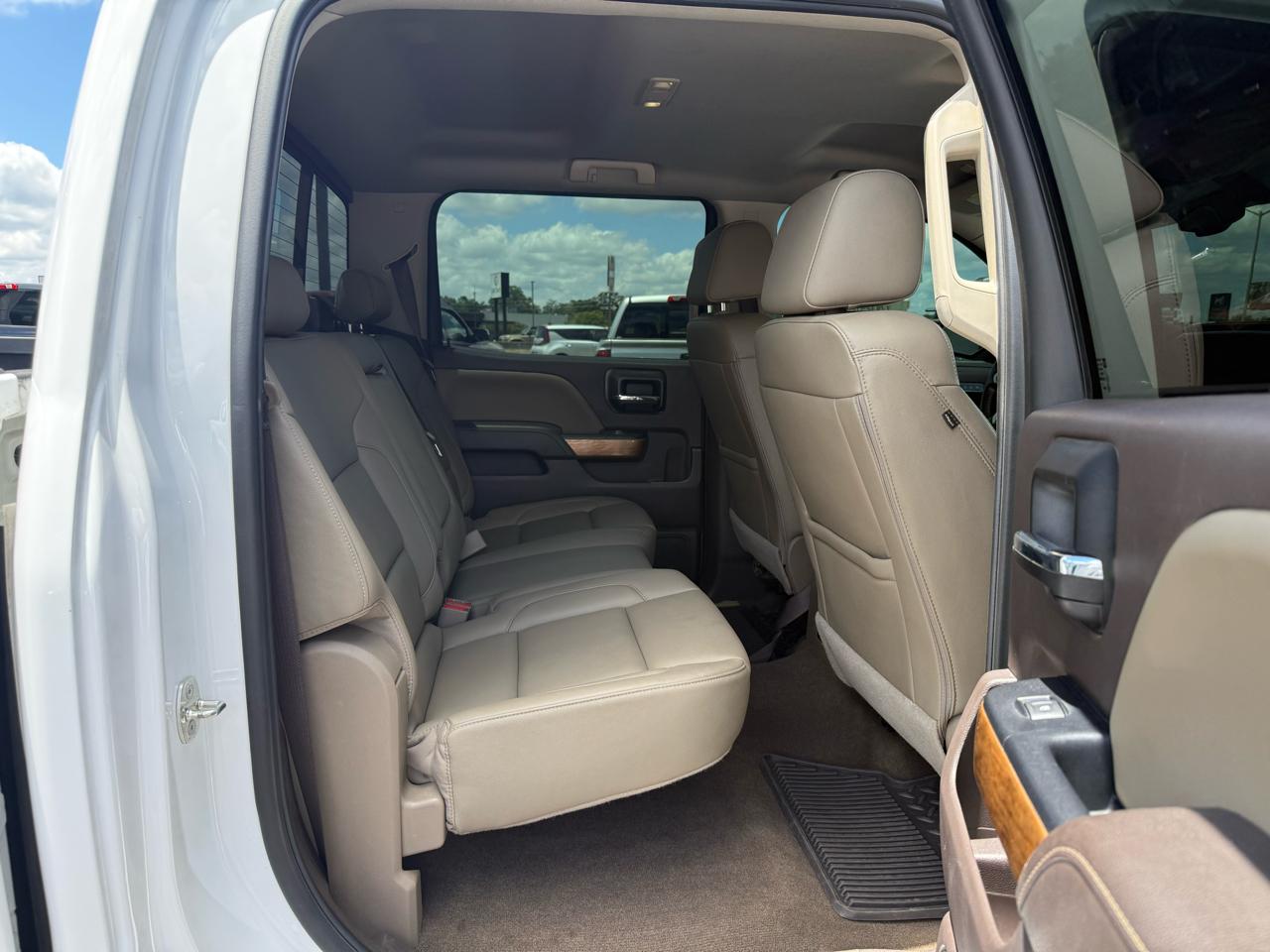 Chevrolet Silverado 1500 4WD Crew Cab 143.5" LTZ w/1LZ 2017