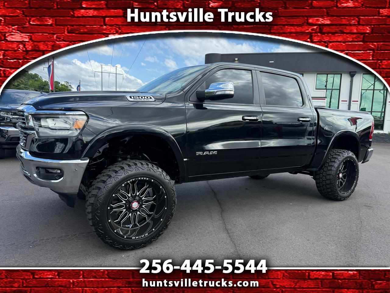RAM 1500 Laramie 4x4 Crew Cab 5'7" Box 2022