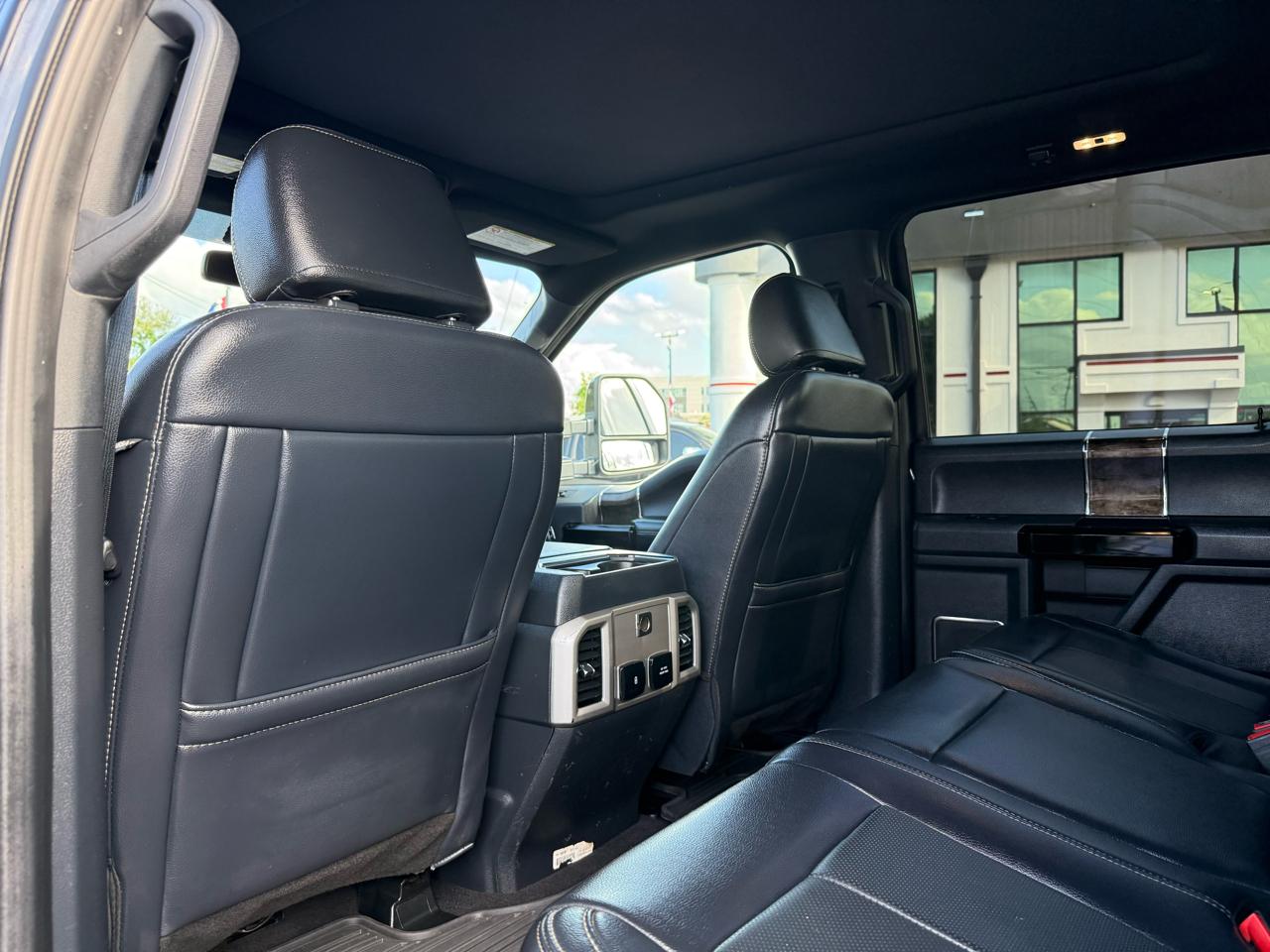 Ford Super Duty F-250 SRW  2022
