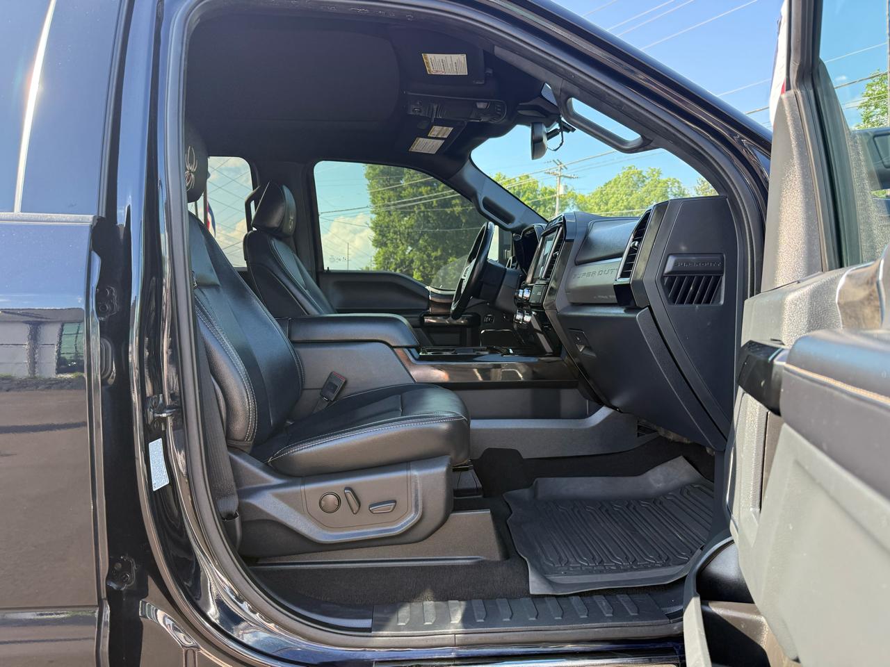 Ford Super Duty F-250 SRW  2022