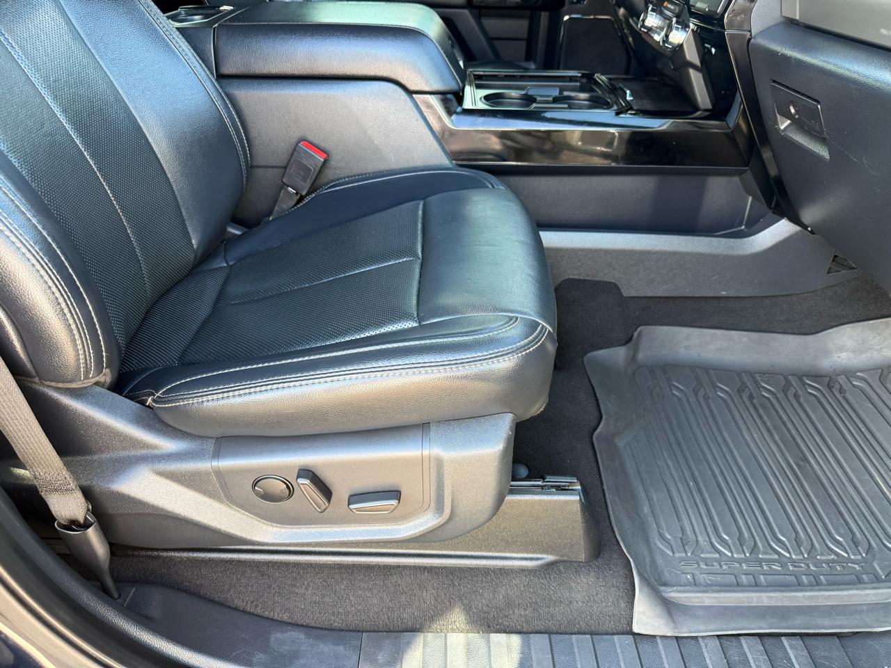 Ford Super Duty F-250 SRW  2022