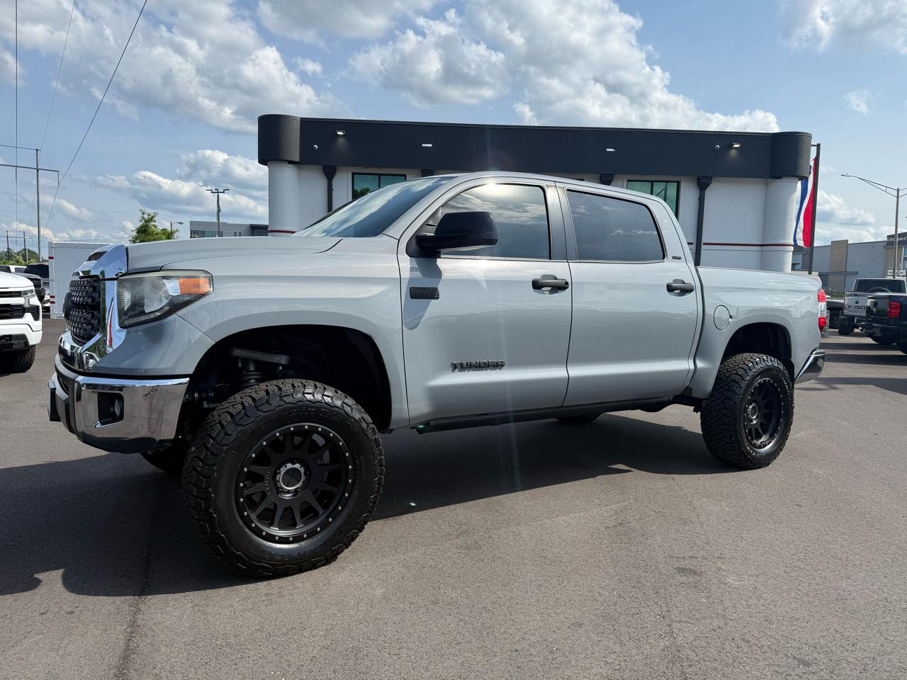 Toyota Tundra 4WD SR5 CrewMax 5.5' Bed 5.7L FFV (Natl) 2019