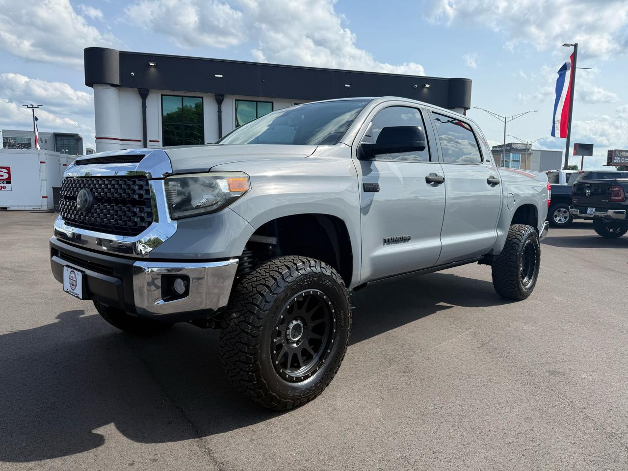 Toyota Tundra 4WD SR5 CrewMax 5.5' Bed 5.7L FFV (Natl) 2019