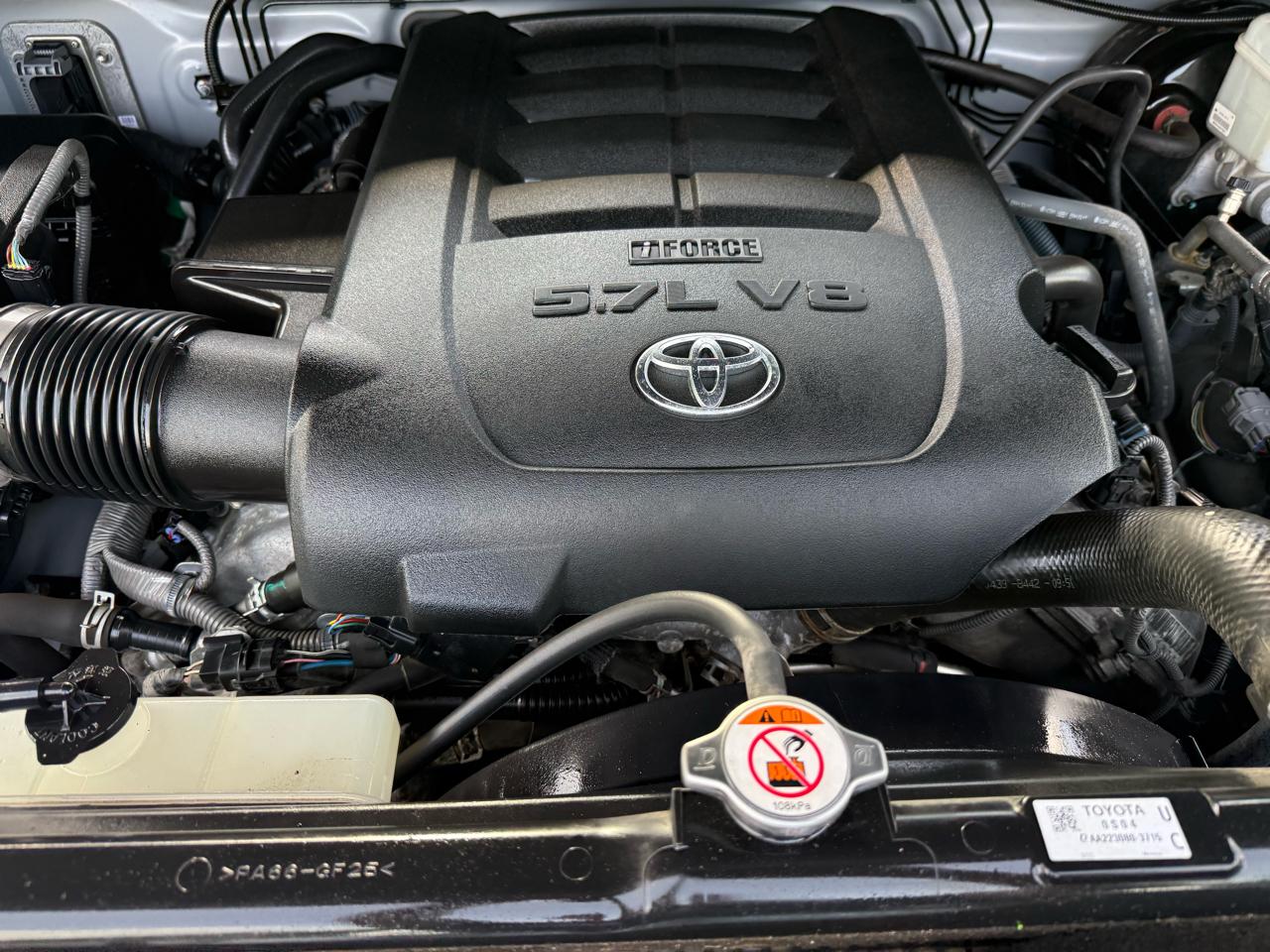 Toyota Tundra 4WD SR5 CrewMax 5.5' Bed 5.7L FFV (Natl) 2019