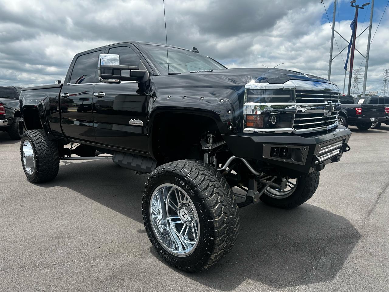 Chevrolet Silverado 2500HD 4WD Crew Cab 153.7" High Country 2017