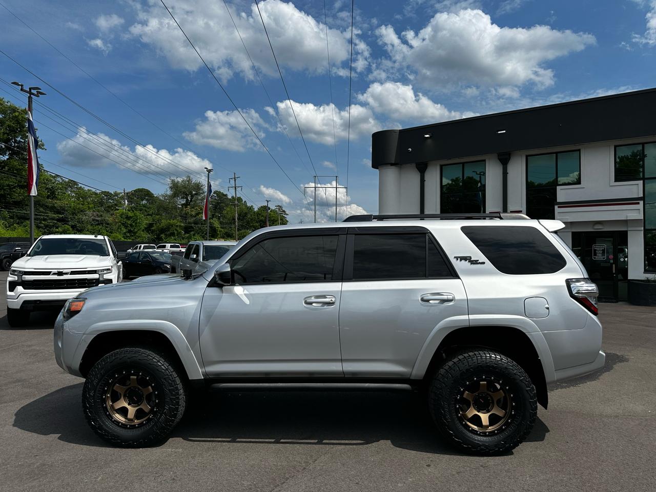 Toyota 4Runner TRD Off Road Premium 4WD (Natl) 2020