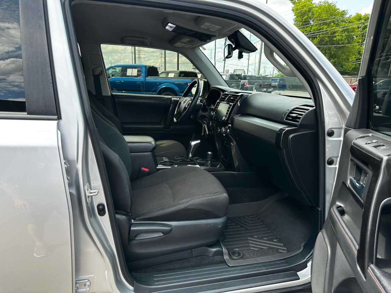 Toyota 4Runner TRD Off Road Premium 4WD (Natl) 2020