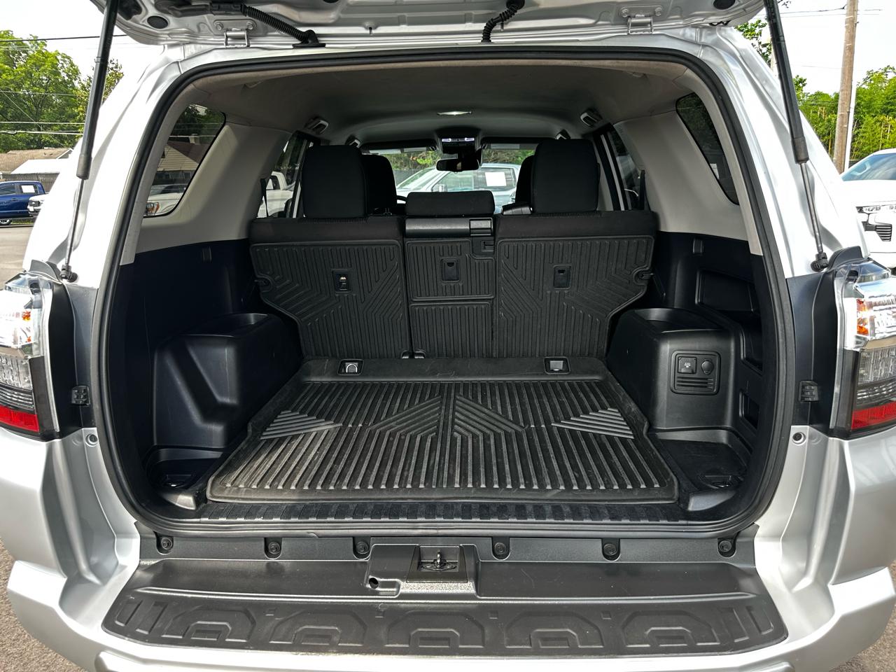 Toyota 4Runner TRD Off Road Premium 4WD (Natl) 2020
