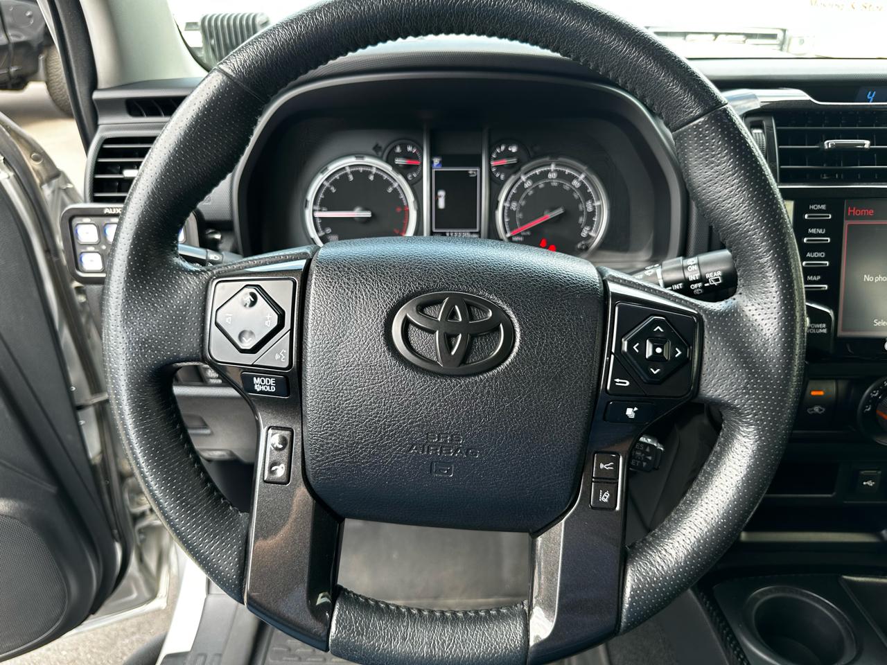 Toyota 4Runner TRD Off Road Premium 4WD (Natl) 2020
