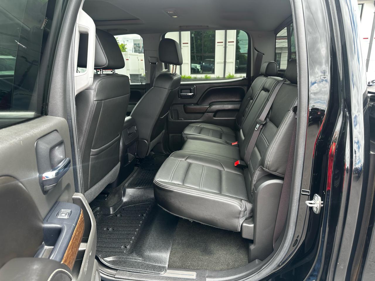 GMC Sierra 1500 4WD Crew Cab 153.0" Denali 2017