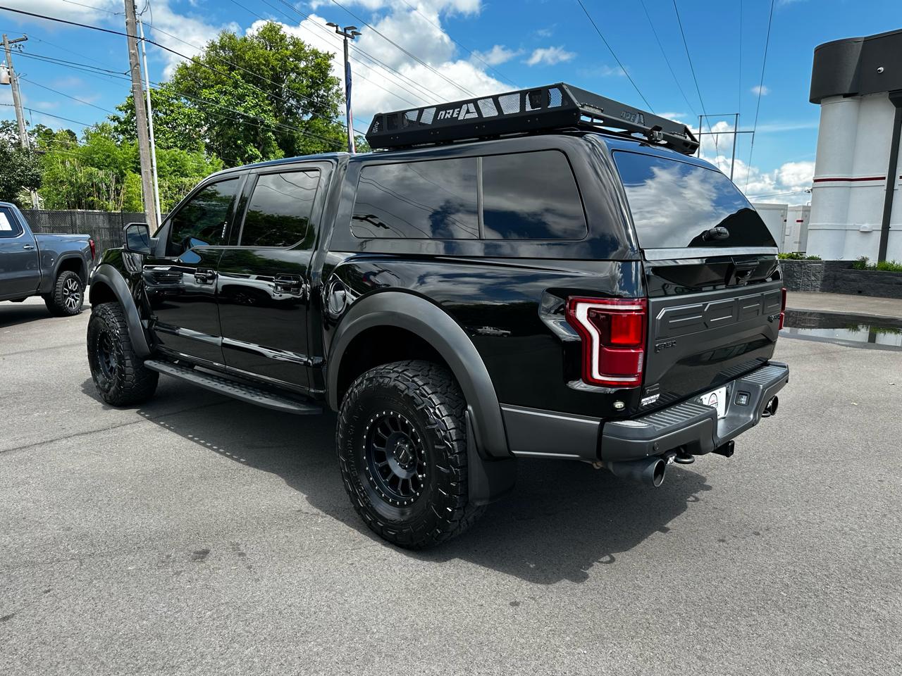 Ford F-150 SVT Raptor 2018